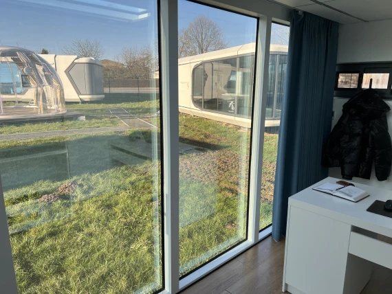 E50  Kompaktes Bürohaus für Außenbereiche aller Art
